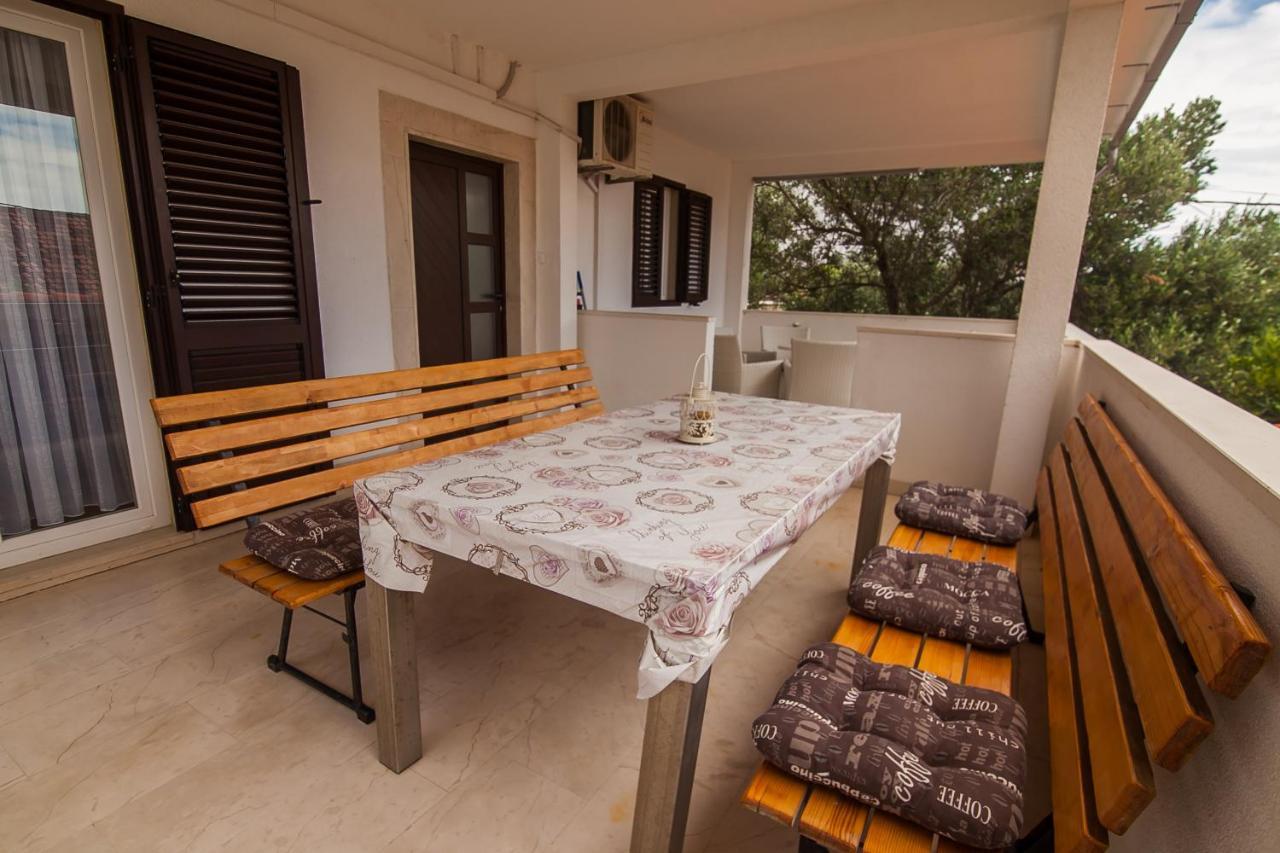 Kos Apartments 볼 외부 사진